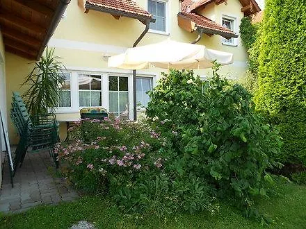 Δωμάτια σε οικογενειακή κατοικία Salzingerhof